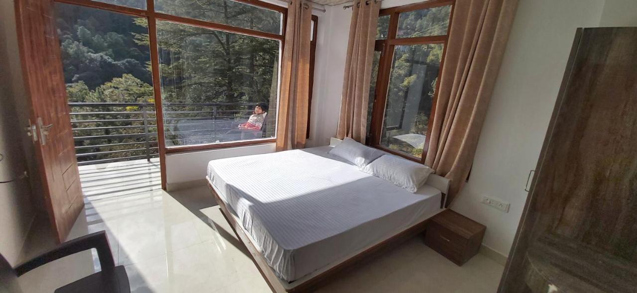 Solitude Inn Bnb Шимла Экстерьер фото
